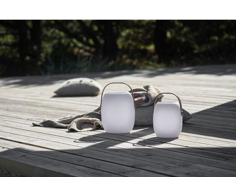 Villa Collection Lampi led með hátalara 31,5cm hvid