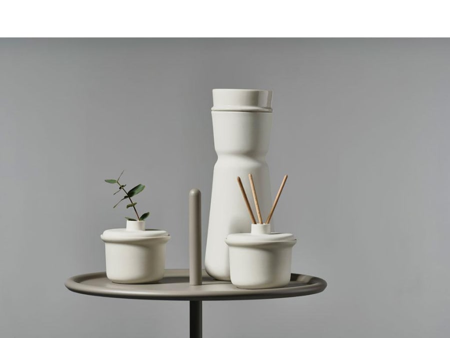 Zone Inu karafla með bolla leir 0,7ltr offwhite