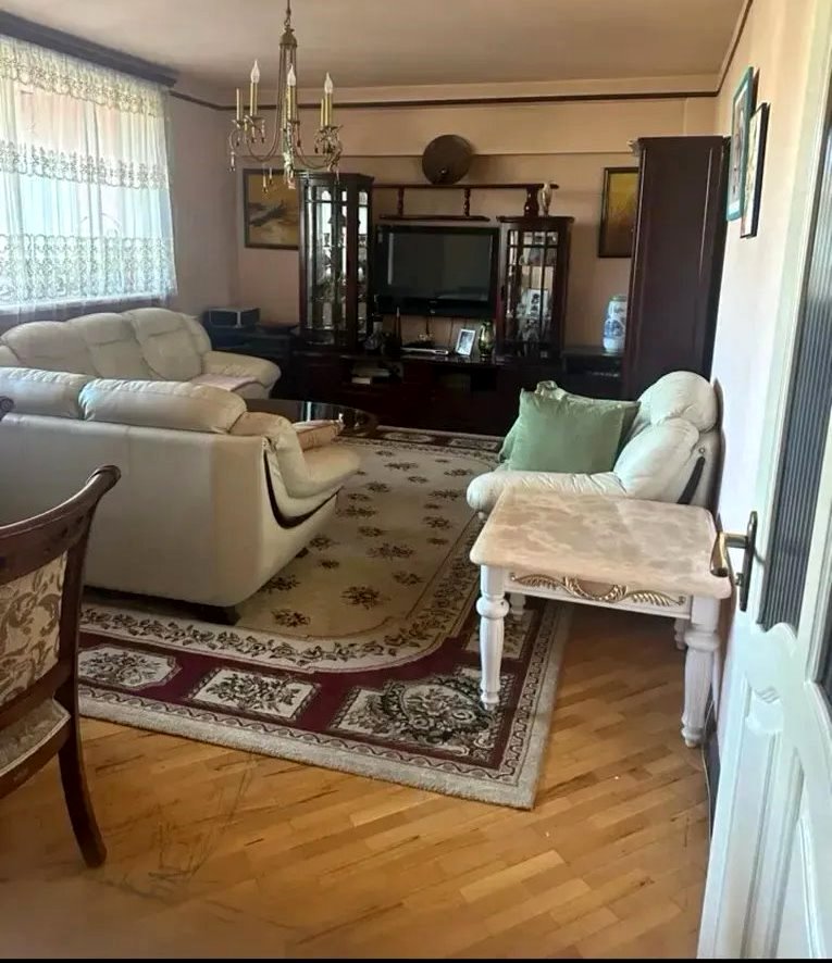 3 ՍԵՆՅԱԿ/ ՈԼԼՆԵՑԻ / ՄԱՆՈՒՄԵՆՏ