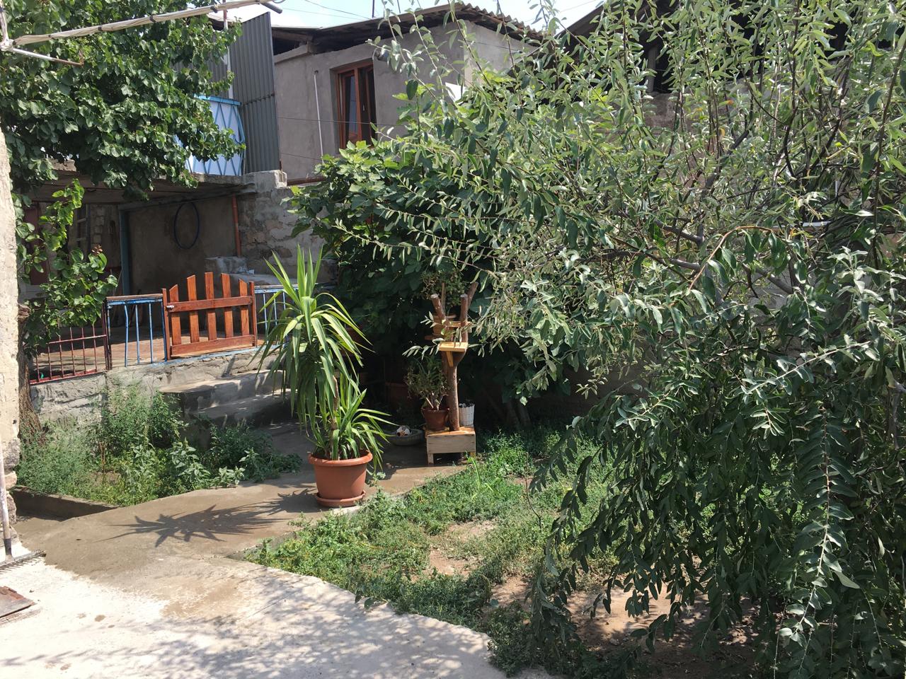ԱՌԱՆՁՆԱՏՈՒՆ 7 ՍԵՆՅԱԿ