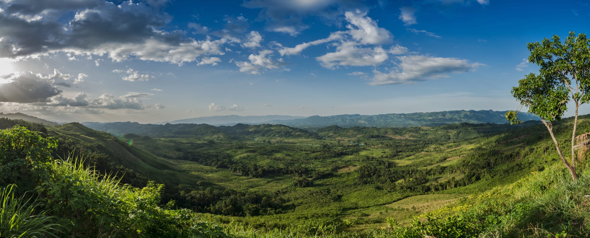 Rolling land at sunset outside San Cristóbal