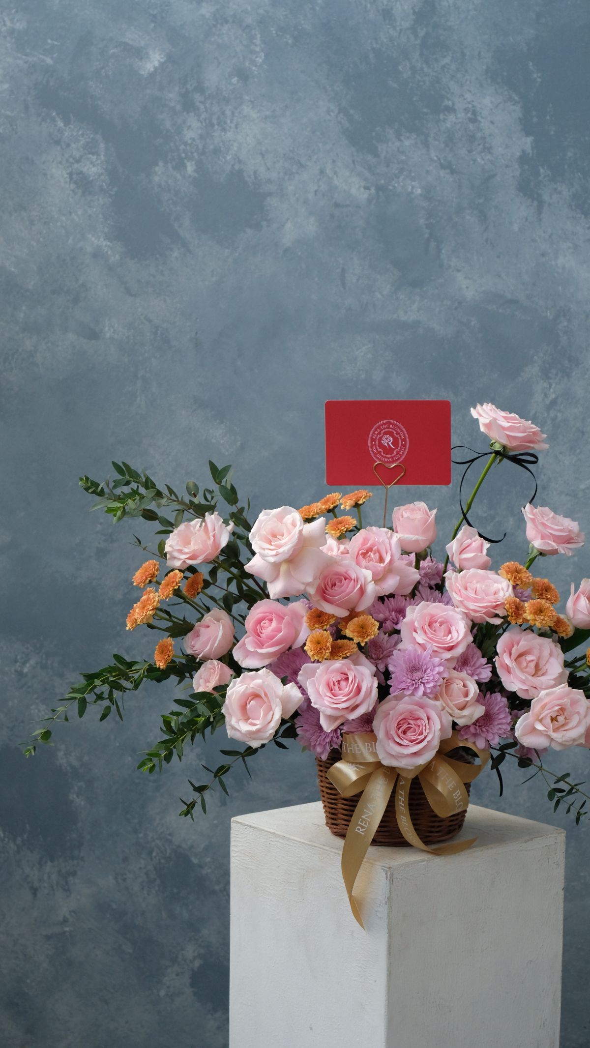 Simply Rose Basket 4