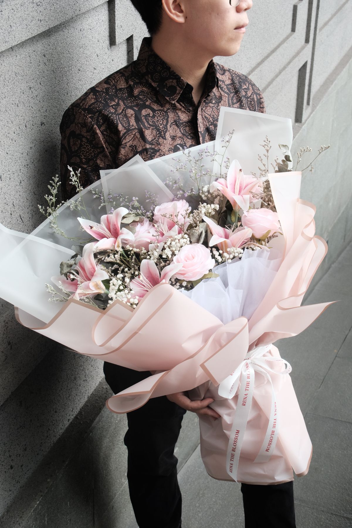 artificial mrs lily 8