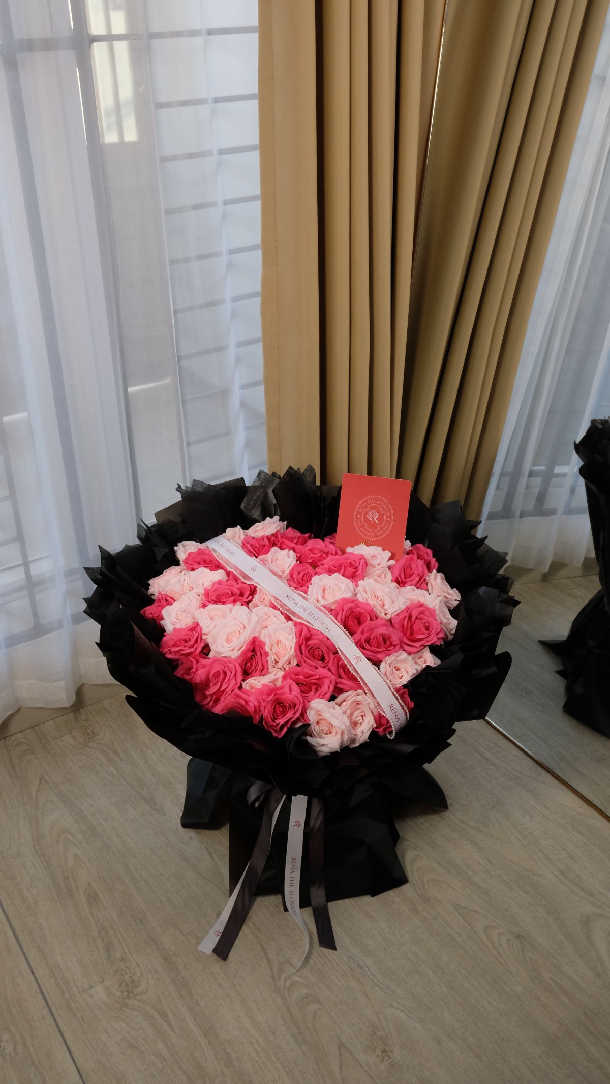 I Love U In Pink + Hot Pink Artif