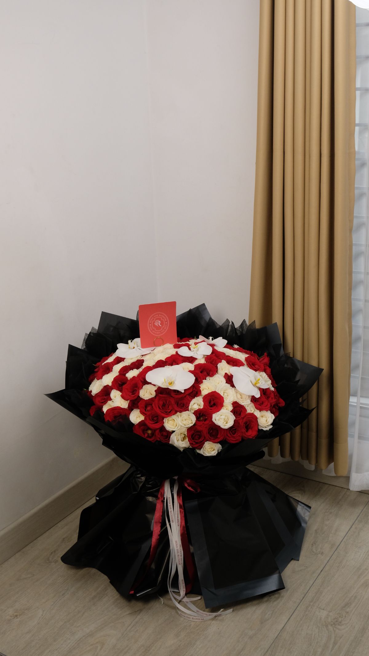 Blush Symphony In Red + White 2