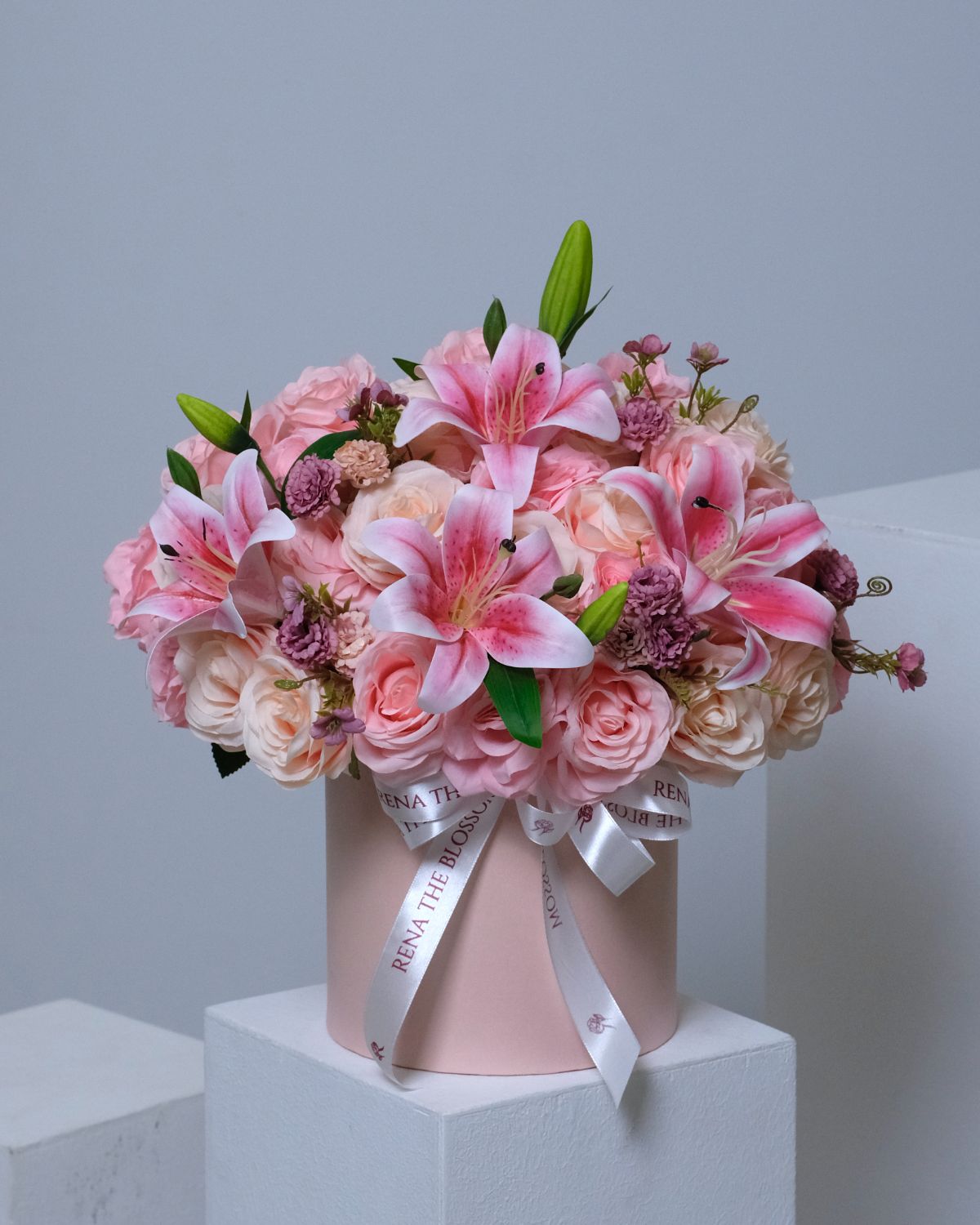 Lily and Rose Élite