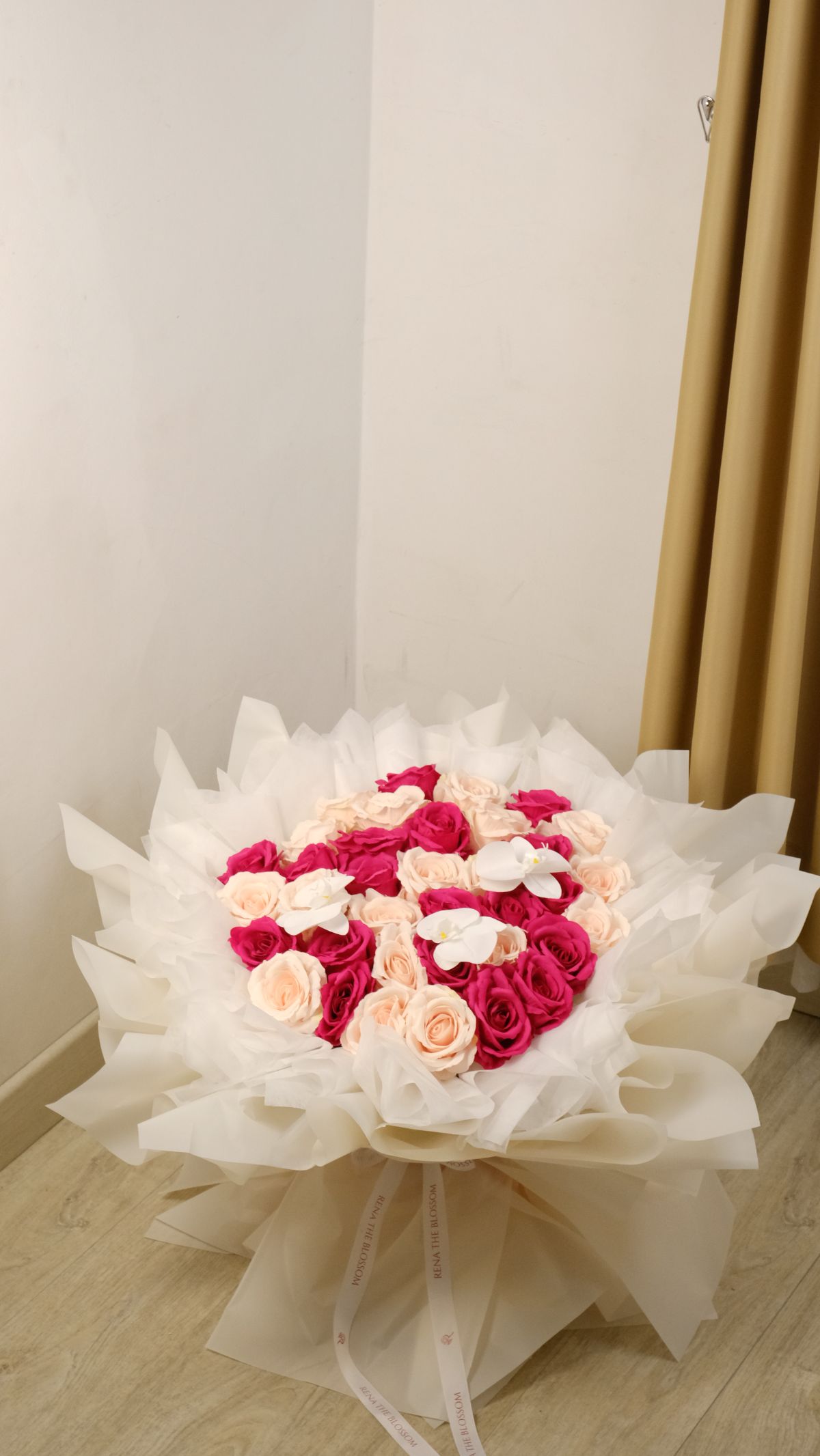 Blush Symphony Artif 3