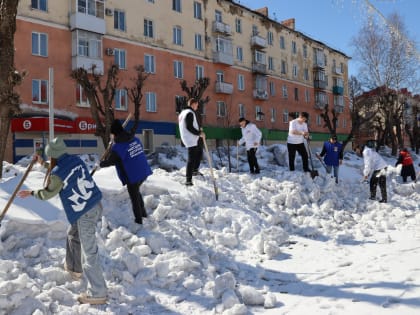 Во Всекузбасском субботнике приняли участие почти 4 тысячи междуреченцев