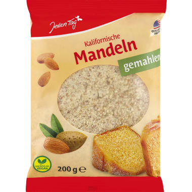 Jeden Tag Mandeln gerieben