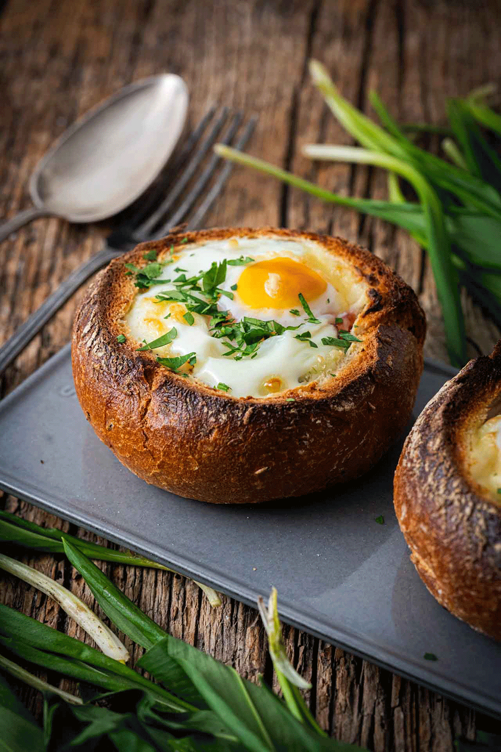 Gebackene Eier-Brötchen Rezept von MPREIS