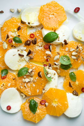Orangen-Mozzarella-Salat