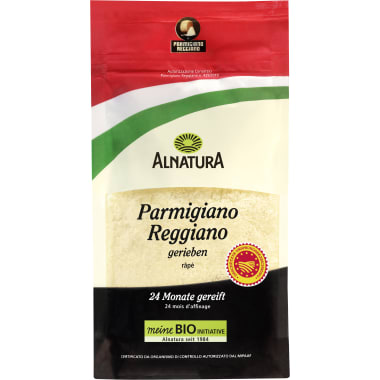Alnatura Bio Parmigiano Reggiano frisch gerieben