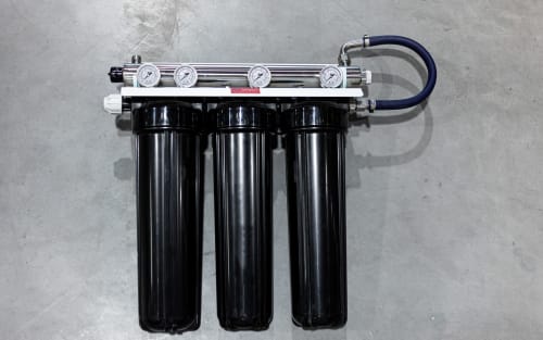 Efficient and reliable water treatment with a UV filtration system