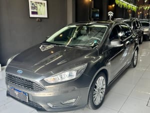 Ford Focus 2018 - Miniatura 2