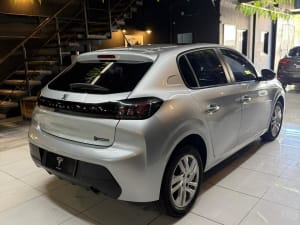 Peugeot 208 2021 - Miniatura 4