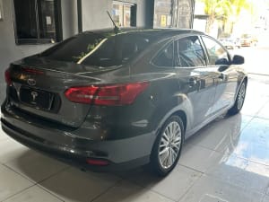 Ford Focus 2018 - Miniatura 4