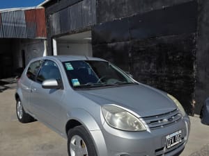 FORD KA 1.6 FLY VIRAL - Miniatura 1