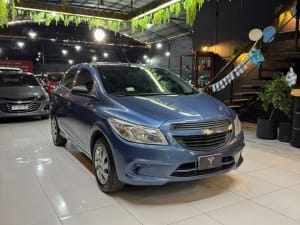CHEVROLET ONIX 1.4 LT - Miniatura 1
