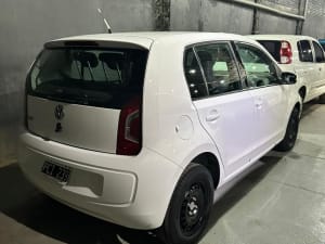 VOLKSWAGEN MOVE UP! 1.0 - Miniatura 4