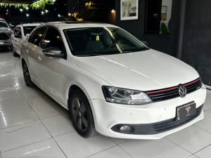 VOLKSWAGEN VENTO 2.5 LUXURY  - Miniatura 1