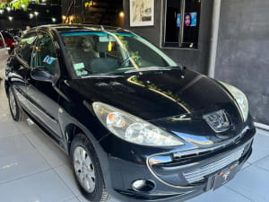 Peugeot 207 2013 - Miniatura 1