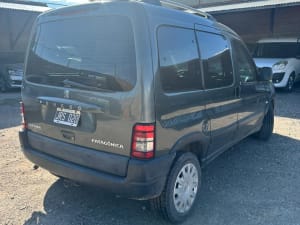 PEUGEOT PARTNER PATAGONICA 1.6 - Miniatura 4