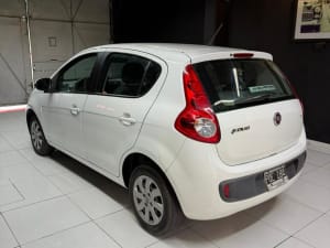 FIAT PALIO 1.4 5P ATTRACTIVE - Miniatura 3