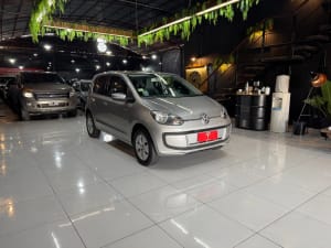 VOLKSWAGEN UP! 3 PTAS HIGH - Miniatura 1