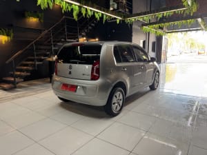 VOLKSWAGEN UP! 3 PTAS HIGH - Miniatura 3
