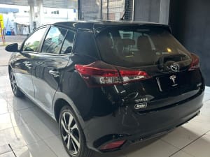 TOYOTA YARIS 1.5 5 PTAS S CVT - Miniatura 3