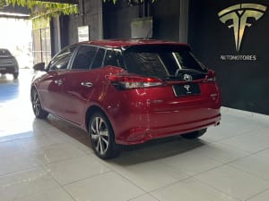 TOYOYA YARIS 1.5 S CVT - Miniatura 3