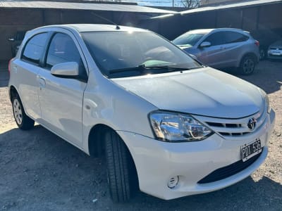 TOYOTA ETIOS 1.5 5 PTAS XS