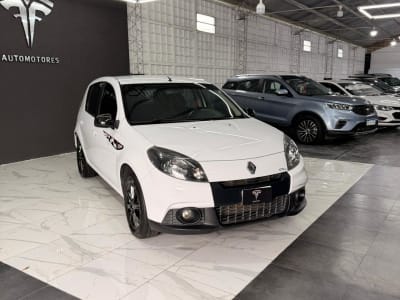 RENAULT SANDERO 1.6 GT LINE
