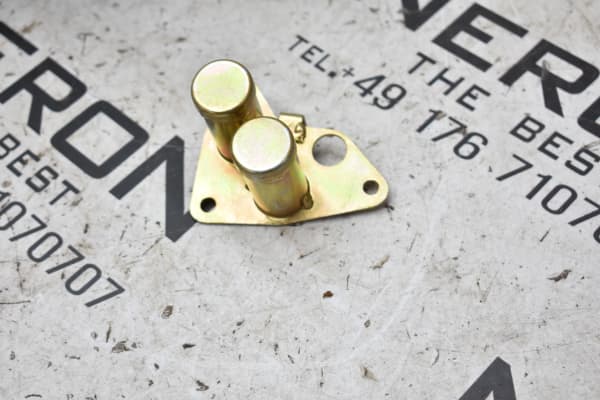 Deckel Schaltwellen Allradgetriebe für Land Rover 88 - 109 266956