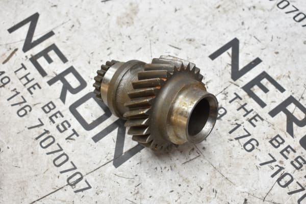 Land Rover LR90 110 Getriebe Ersatzteil FRC5428