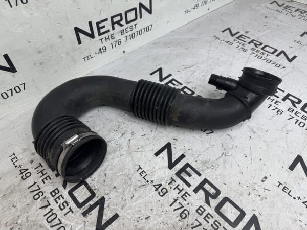 Mercedes Sprinter   W906  Motor Luftführung Reinluftrohr Resonator A9065280224