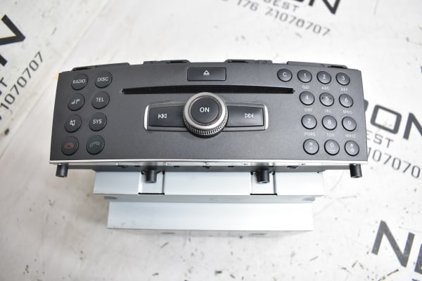 Mercedes C Klasse W204  Autoradio CD Player A2049007202