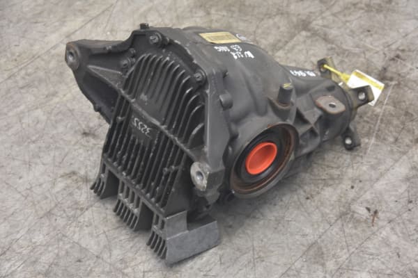 Mercedes E 63 AMG W212 Differential Hinten Differentialgetriebe A2123500102