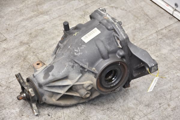 Mercedes C Klasse 250CDI W204 Differential Hinten Achsgetriebe A2043507214
