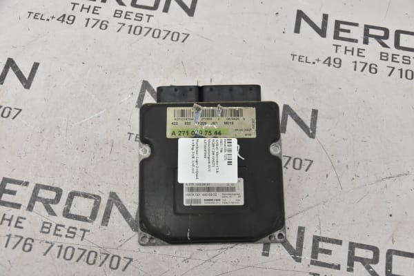 Mercedes CLK 200 W209 C209 Motorsteuergerät ECU A2710107544