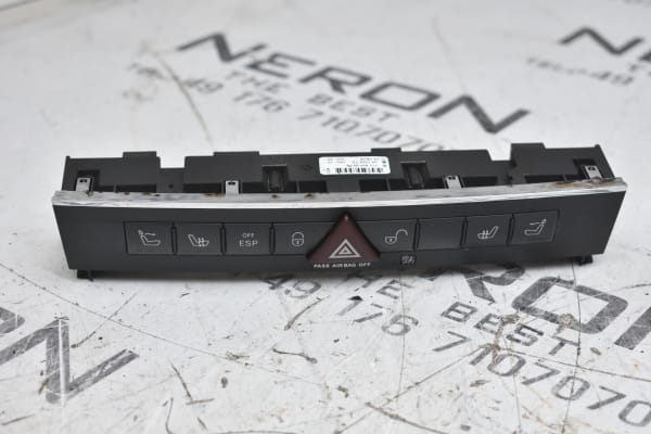 Mercedes SLK R171  Sitzheizung Schalter Bedienfeld  A1718208110