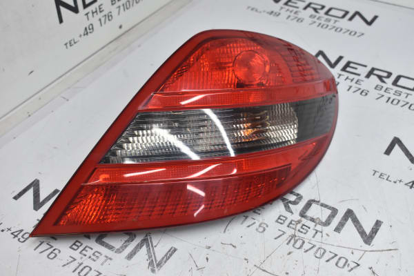 Mercedes SLK R171  Roadster Rück Brems Leuchte Hinten Rechts A1718200664