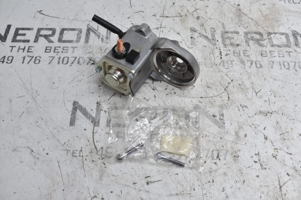 Land Rover Defender Discovery 2 Anlasser Magnetventil NAF500010