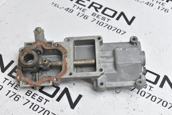 Land Rover 90 - 130  Getriebe Schalthebelgehäuse FTC503