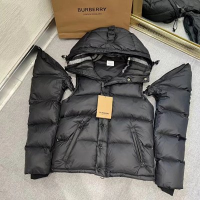 Burberry Puffer Jacket/Vest