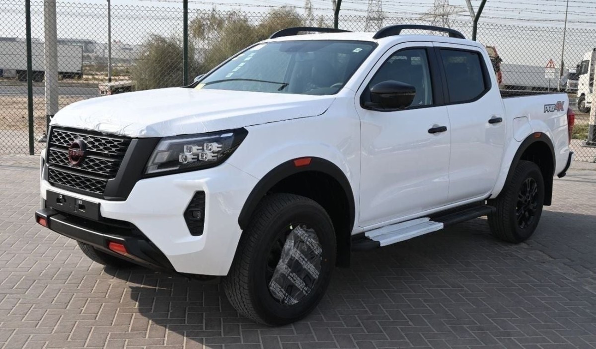 Nissan Navara 2.5 Diesel DC PRO4X 4X4 AT