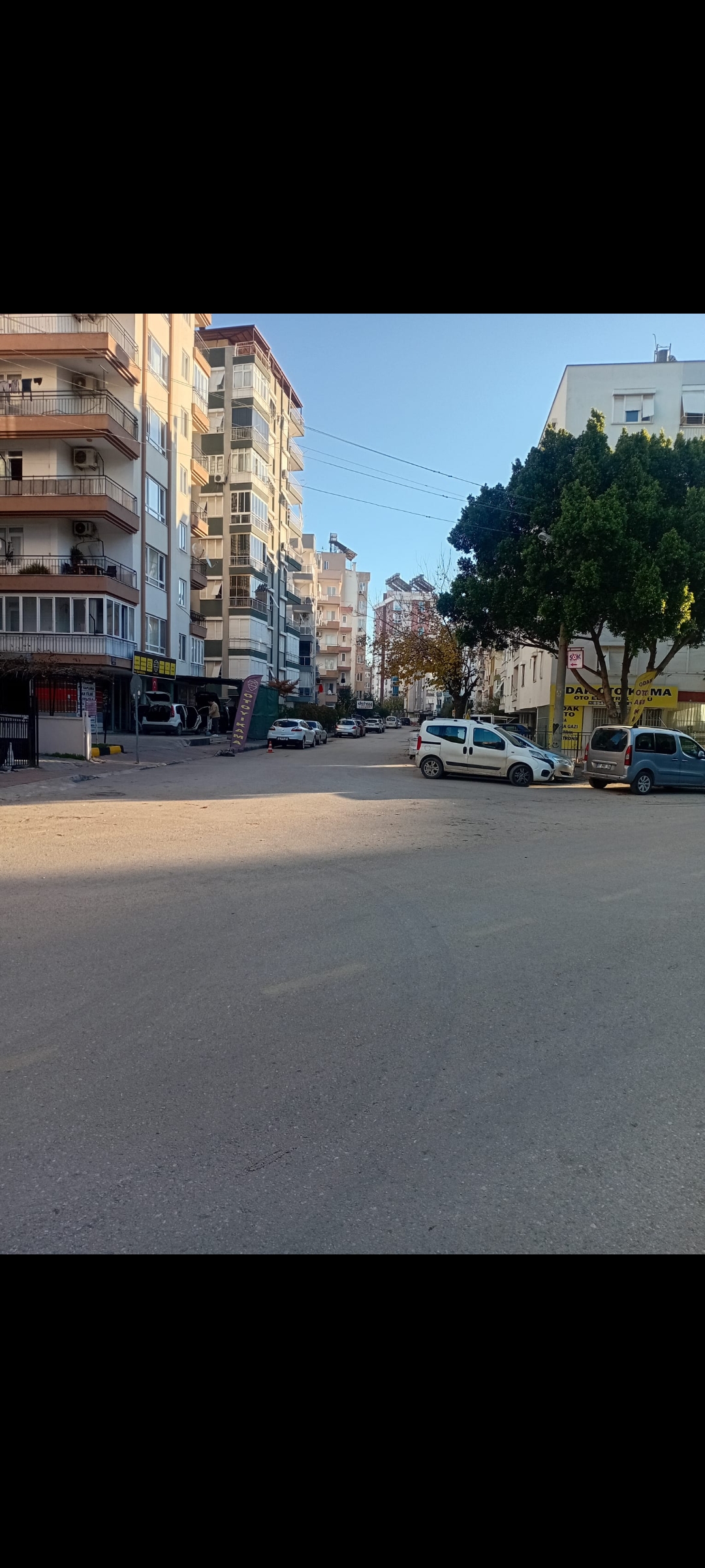 Antakya Merkez de işlek cadde uzerinde yatırımlık dükkan her turlu satış ve takasa açık  - 4