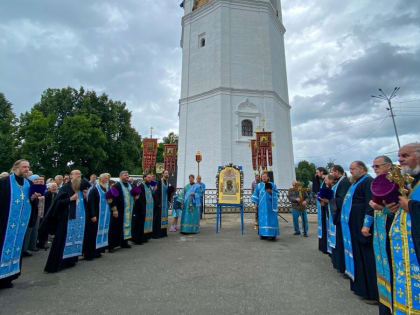 На «казанской» колокольне зазвонили колокола