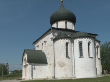 Георгиевский собор в Юрьеве-Польском взывает о помощи