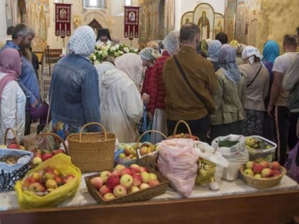 В Преображение Господне в Спасо-Евфимиевом монастыре прошёл Яблочный фестиваль